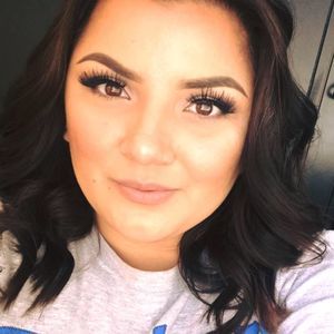 Meet your Posher, Vanessa